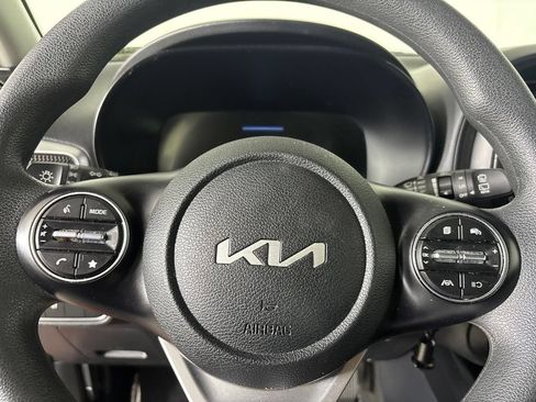 Used 2024 Kia Soul LX w/ Option Group 015 FWD image 12