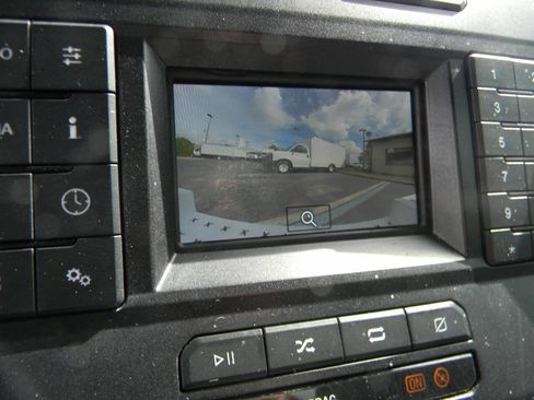 Used 2022 Ford F350 XL w/ Power Equipment Group RWD image 22