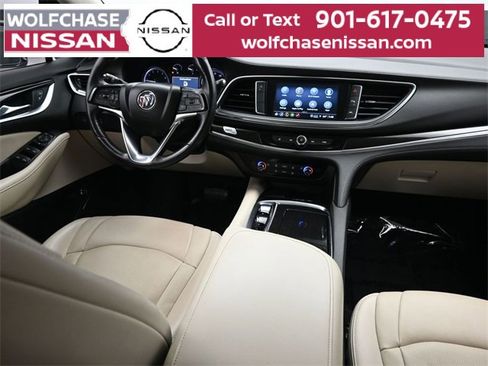 Used 2023 Buick Enclave Essence image 10