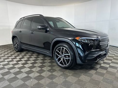 Used 2022 Mercedes-Benz EQB 300 4MATIC image 2