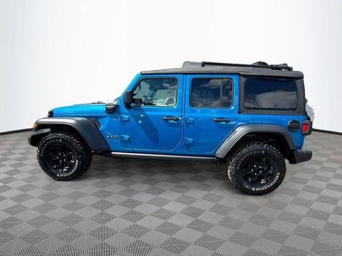Used 2023 Jeep Wrangler Unlimited w/ Cold Weather Group image 9