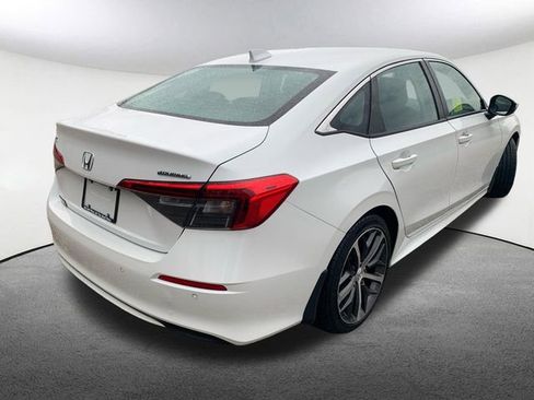 Used 2022 Honda Civic Touring image 13