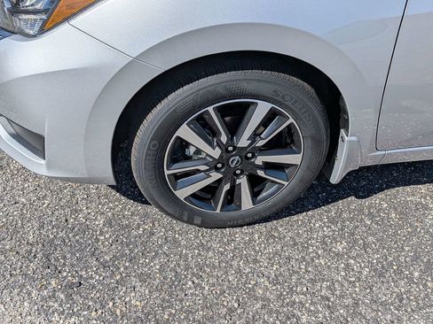 New 2025 Nissan Versa SV w/ Trunk Package FWD image 13