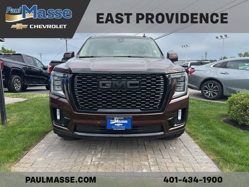 Used 2022 GMC Yukon Denali w/ Max Trailering Package AWD/4WD image 2