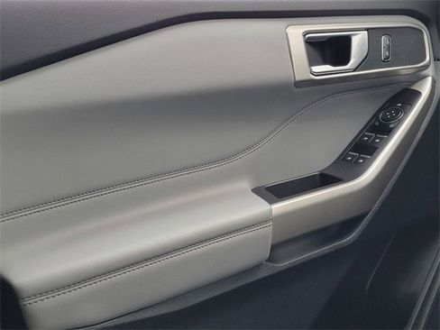 Certified 2023 Ford Explorer XLT w/ Equipment Group 202A image 38