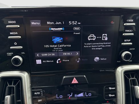 Used 2021 Kia Sorento S FWD image 25