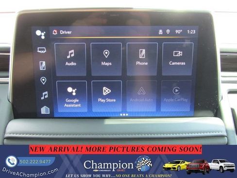 Used 2023 Chevrolet Suburban Z71 AWD/4WD image 14