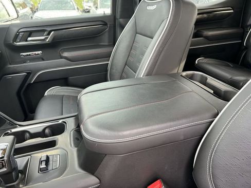 Used 2023 GMC Sierra 1500 AT4X image 19