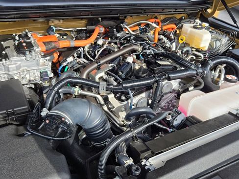 Used 2024 Toyota Land Cruiser image 17