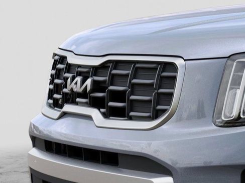 Used 2025 Kia Telluride S AWD/4WD image 12