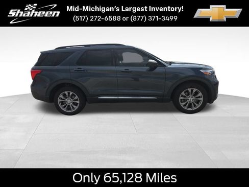 Used 2022 Ford Explorer XLT w/ Equipment Group 202A AWD/4WD image 2