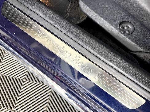 Used 2018 Mercedes-Benz C 300 4MATIC Sedan image 35