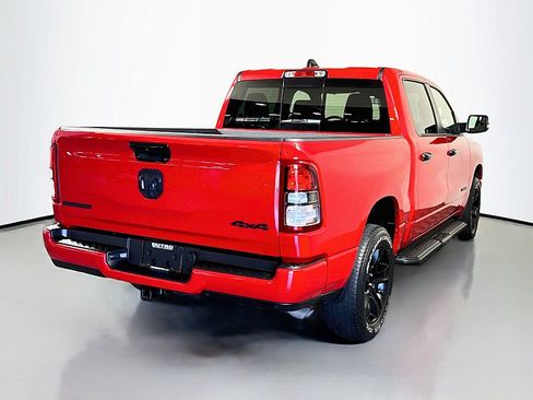 Used 2023 RAM 1500 4x4 Crew Cab image 7