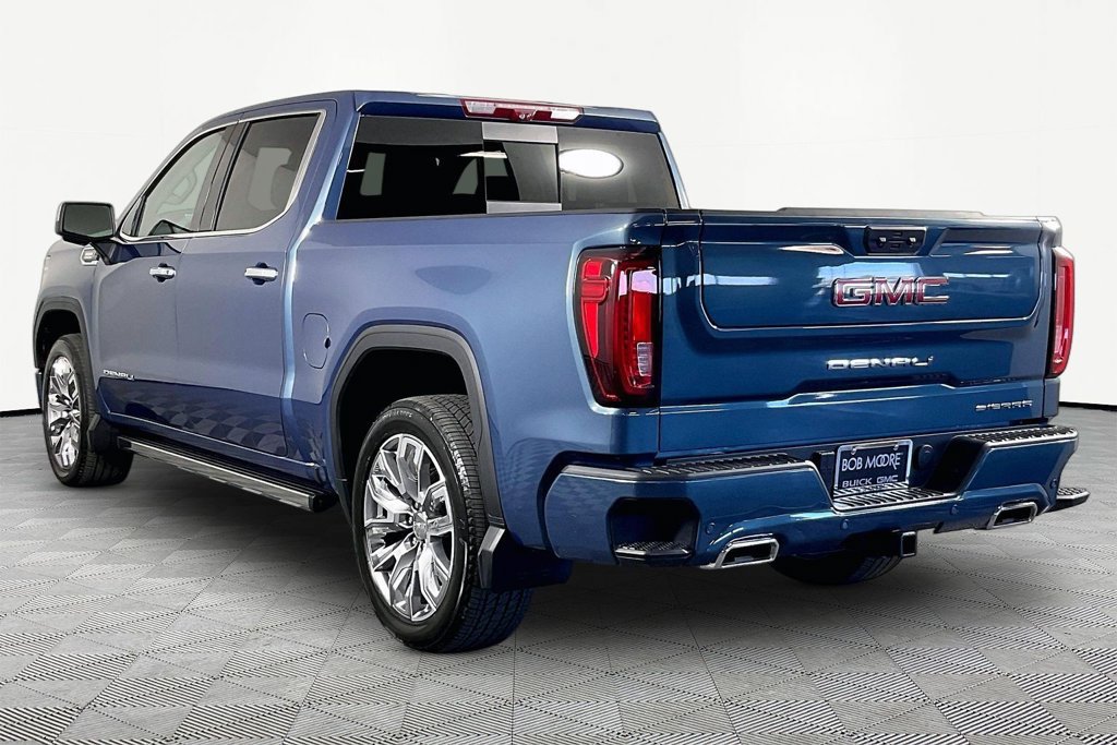Used 2025 GMC Sierra 1500 Denali AWD/4WD image 4