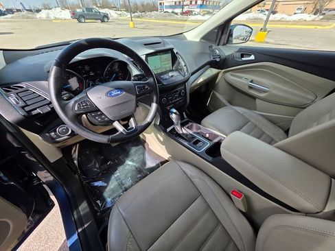 Used 2018 Ford Escape SEL image 17
