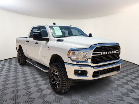 Used 2024 RAM 2500 Big Horn w/ Off Road Package AWD/4WD image 6