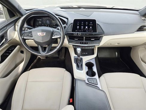 Used 2021 Cadillac CT4 Premium Luxury image 10