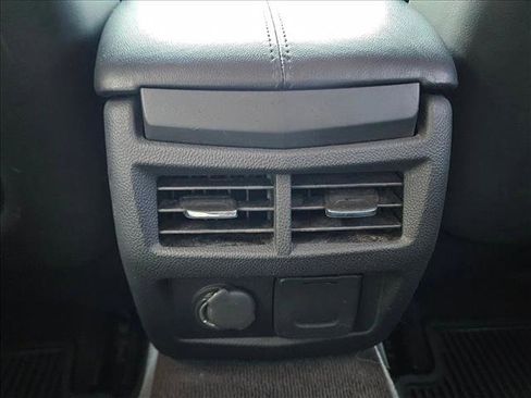 Used 2014 Cadillac ATS Luxury w/ Sun And Sound Package image 18