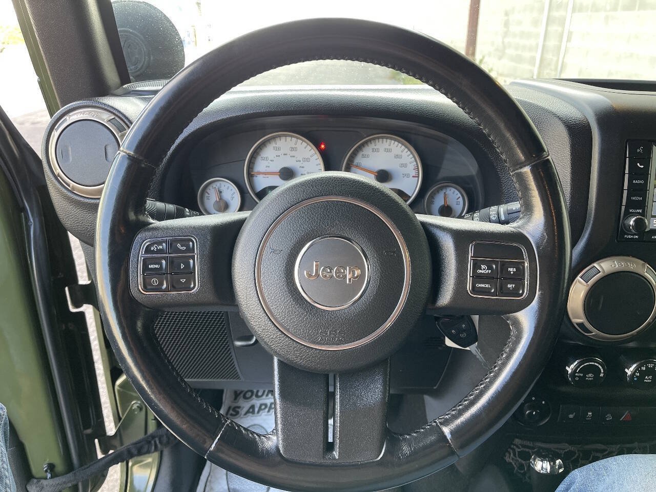 Used 2016 Jeep Wrangler Unlimited Sahara AWD/4WD image 20