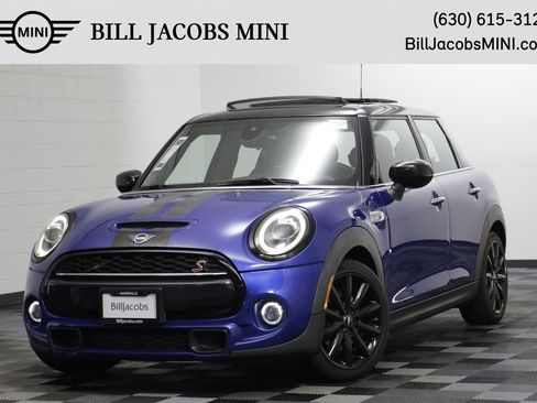 Used 2021 MINI Cooper S FWD image 1
