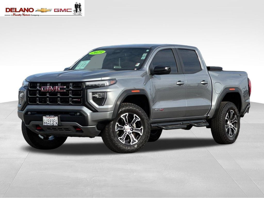 Used 2025 GMC Canyon AT4 AWD/4WD image 1