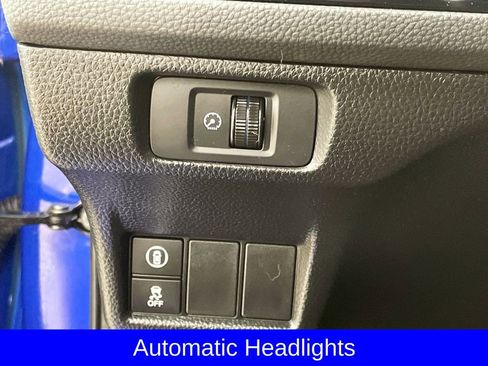 Used 2023 Honda Civic Sport image 11