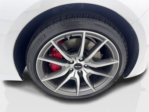 Used 2025 Genesis G70 2.5T image 84