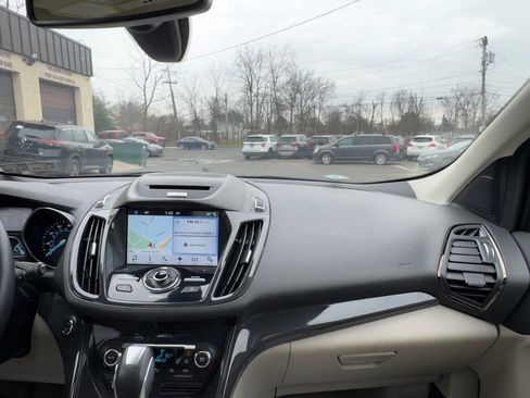 Used 2016 Ford Escape Titanium image 17