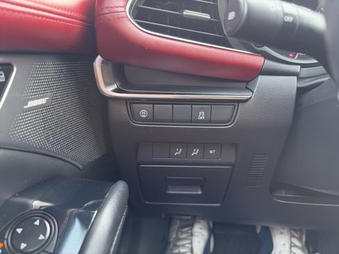 Used 2019 MAZDA MAZDA3 AWD Hatchback w/ Premium Pkg image 19