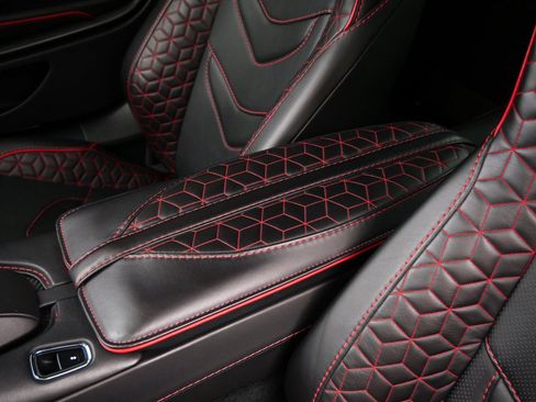 Used 2019 Aston Martin DBS Superleggera image 30