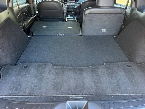 Certified 2023 Honda Passport EX-L image 32