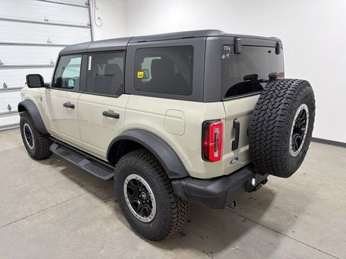 New 2026 Ford Bronco Badlands w/ Sasquatch Package AWD/4WD image 6