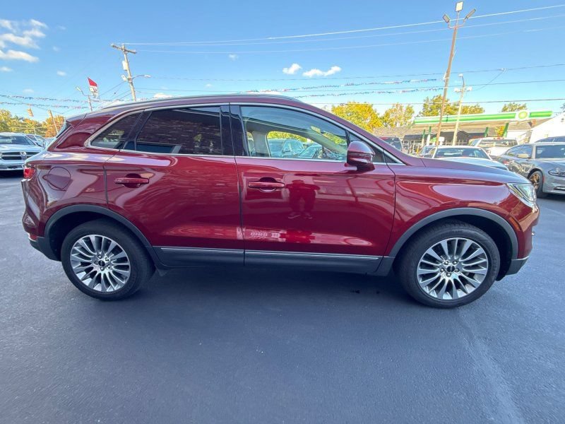 Used 2016 Lincoln MKC Reserve AWD/4WD image 4