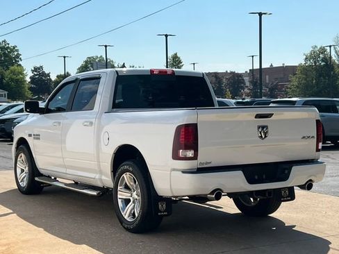 Used 2018 RAM 1500 Sport image 11