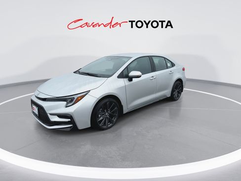 Certified 2026 Toyota Corolla SE image 4