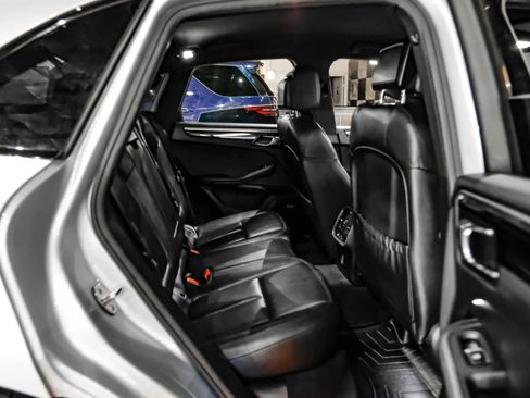 Used 2018 Porsche Macan S AWD/4WD image 30