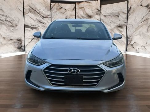 Used 2018 Hyundai Elantra SEL FWD image 10