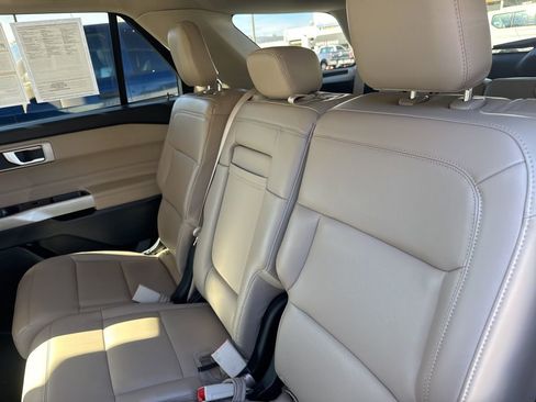 Certified 2024 Ford Explorer XLT w/ Equipment Group 202A image 29