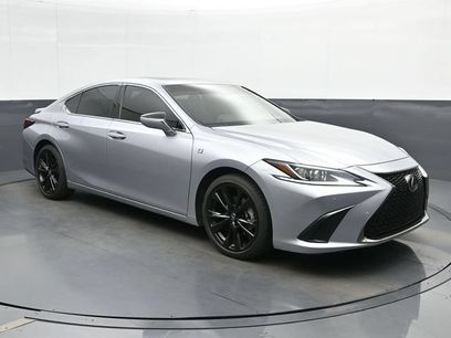 Used 2022 Lexus ES 350 F Sport w/ Accessory Package 2