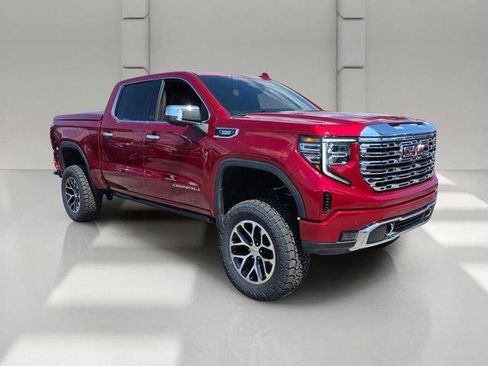 Used 2023 GMC Sierra 1500 Denali w/ Denali Reserve Package AWD/4WD image 7