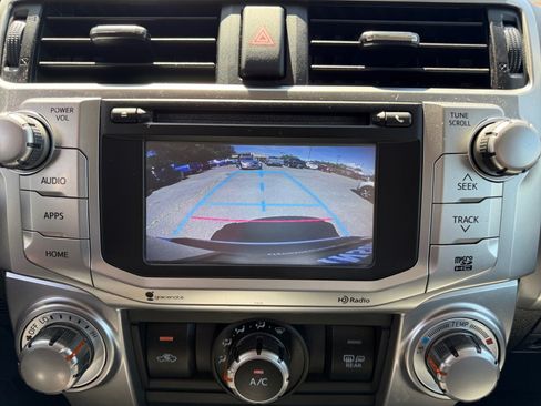 Used 2015 Toyota 4Runner SR5 Premium AWD/4WD image 27
