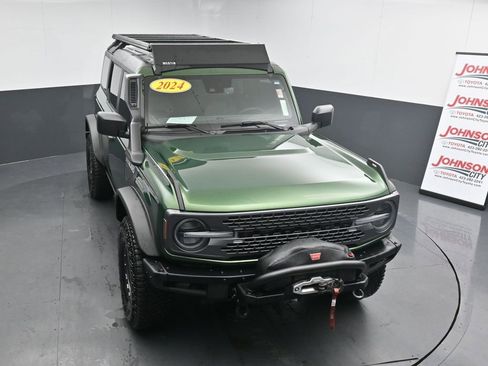 Used 2024 Ford Bronco Everglades image 26
