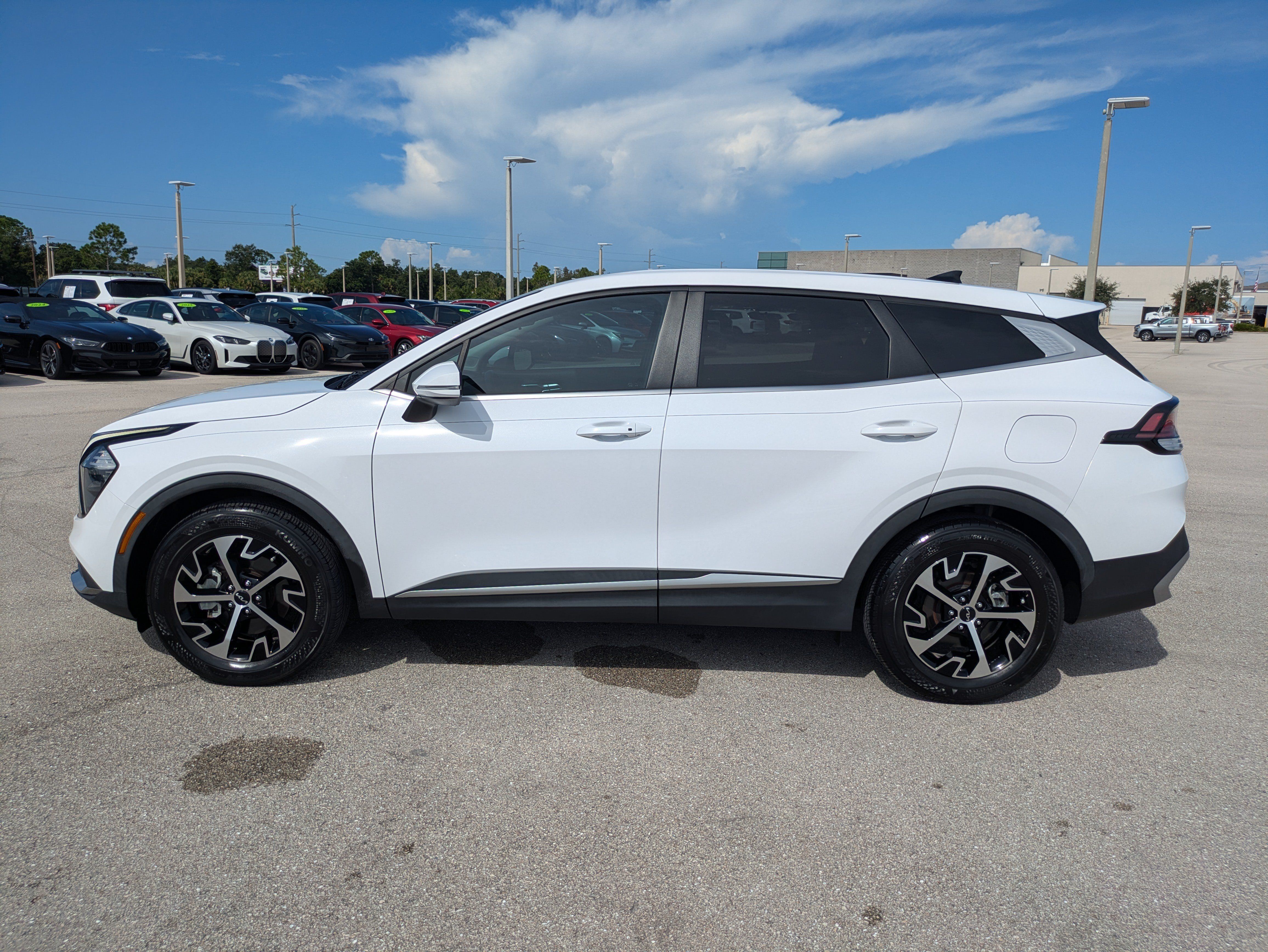 Used 2023 Kia Sportage EX FWD image 7