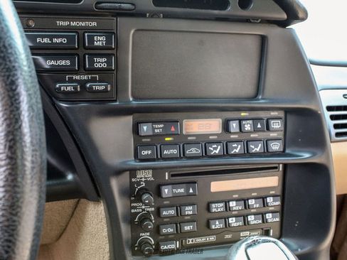 Used 1995 Chevrolet Corvette Convertible RWD image 28
