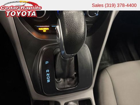 Used 2015 Ford Escape SE image 12