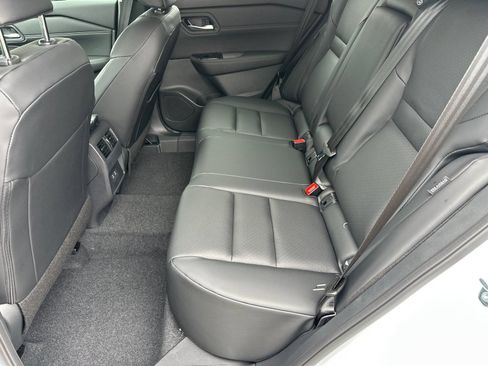 New 2026 Nissan Rogue Dark Armor FWD image 21