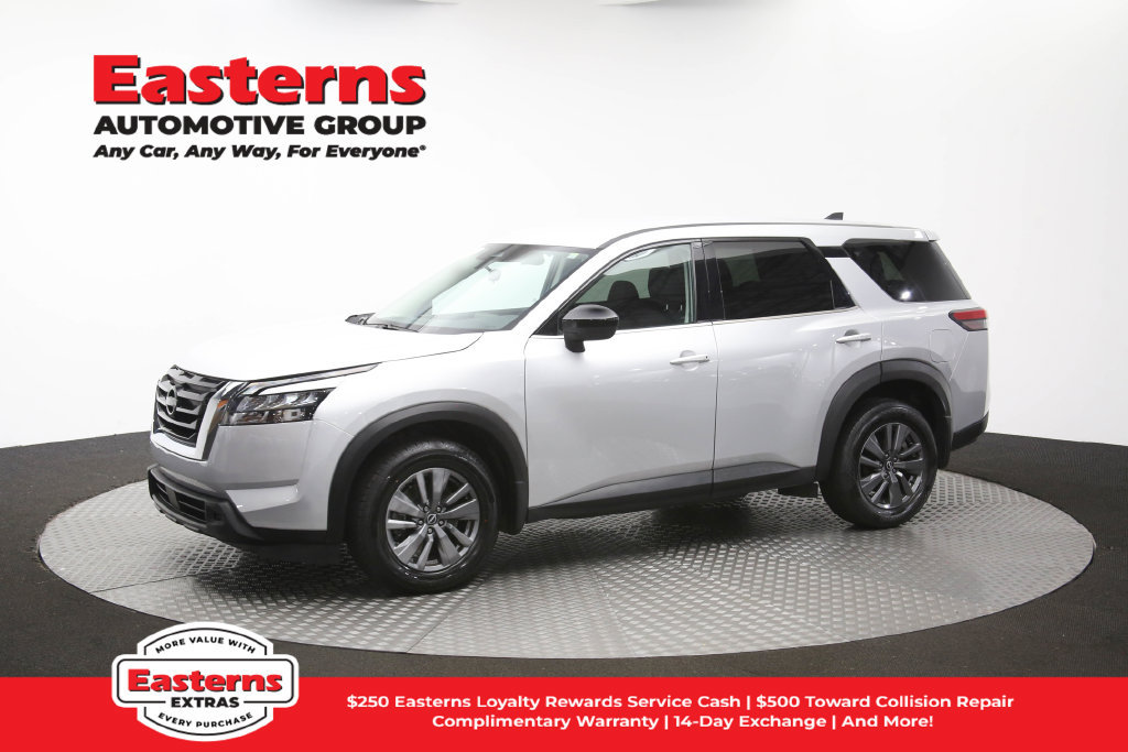 Used 2023 Nissan Pathfinder S AWD/4WD image 57