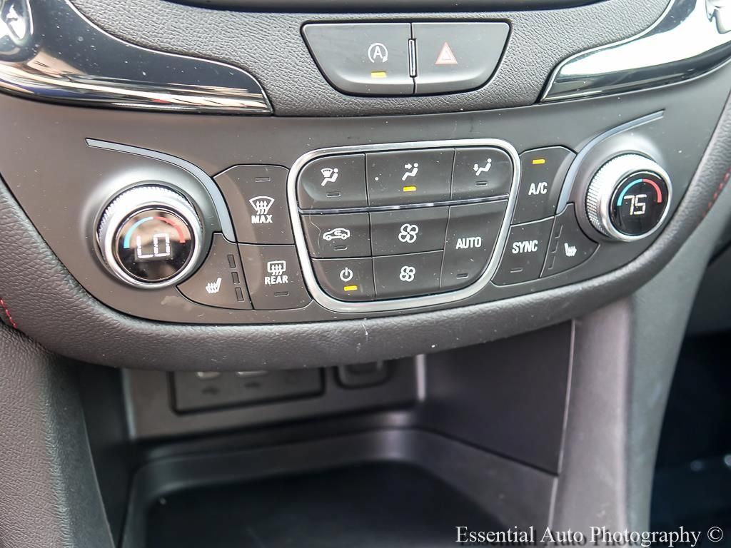 Used 2024 Chevrolet Equinox RS w/ LPO, Floor Liner Package FWD image 18