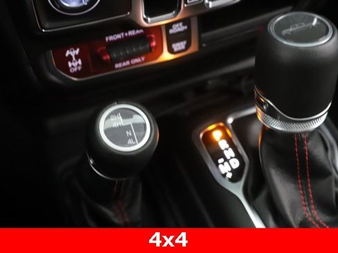 Used 2022 Jeep Gladiator Rubicon w/ Trailer Tow Package image 23