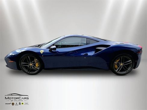 Used 2018 Ferrari 488 GTB image 5